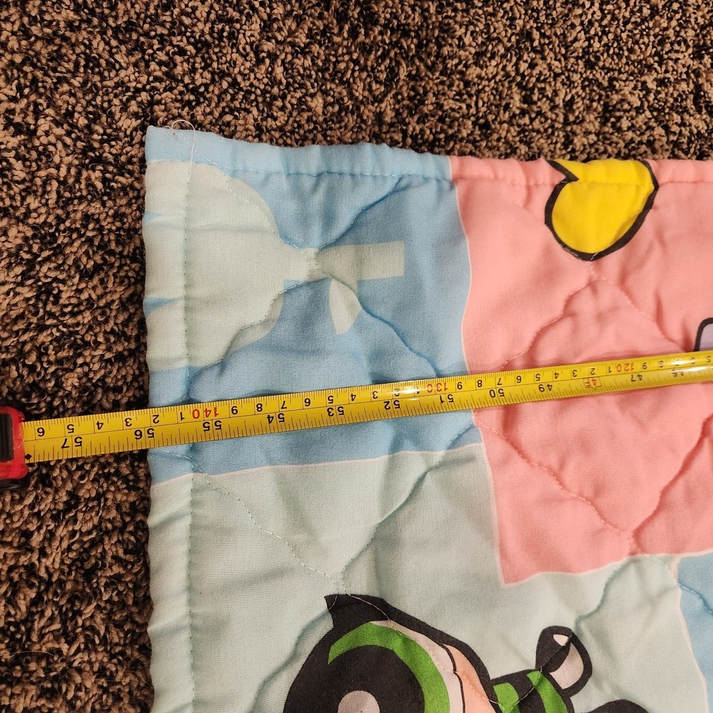 Vintage Powerpuff Blanket 56 Inches By 40 Inches - Picture 4 of 5